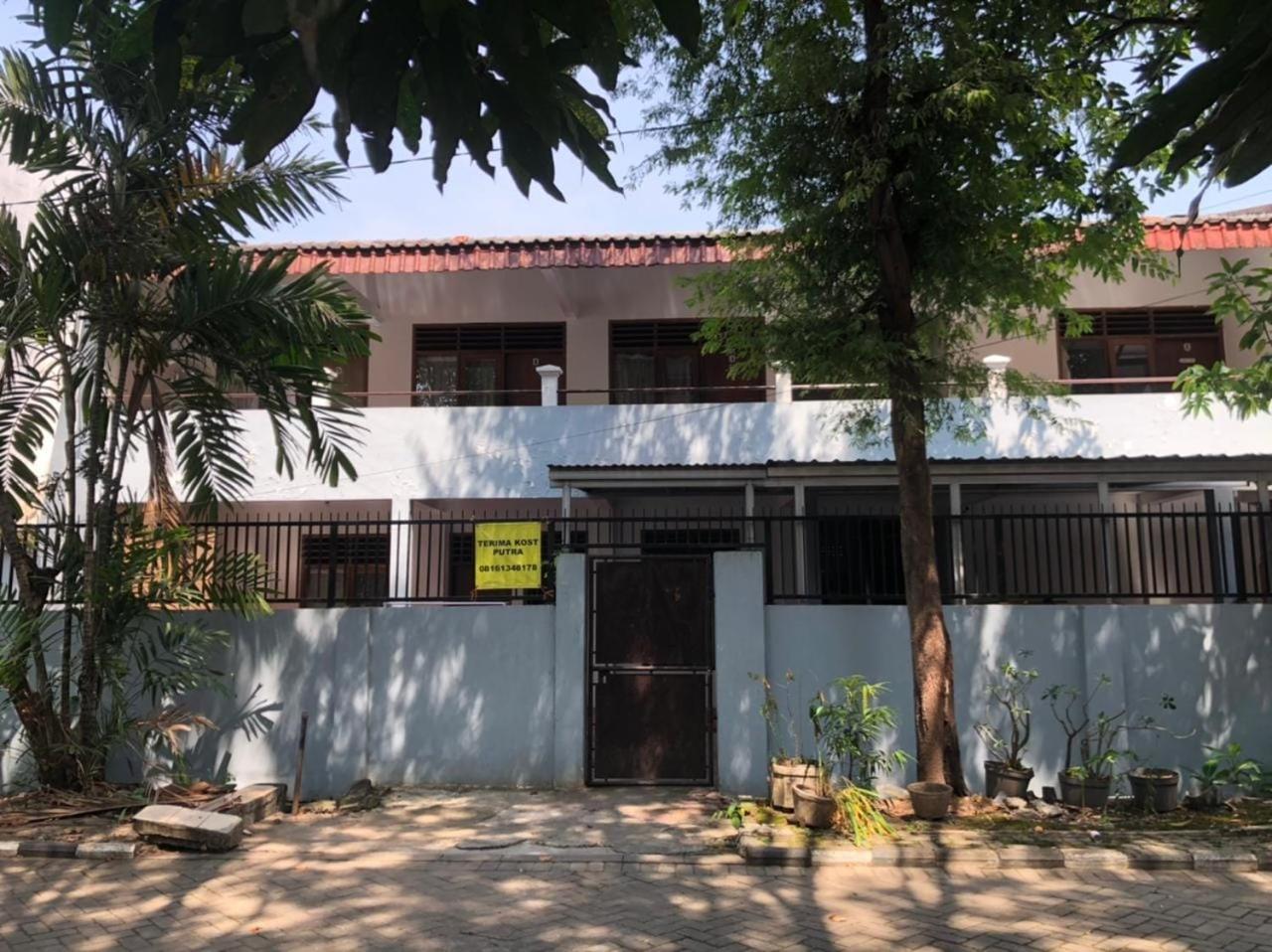 Oyo 90482 Rumah Oma Syariah Kupang  외부 사진